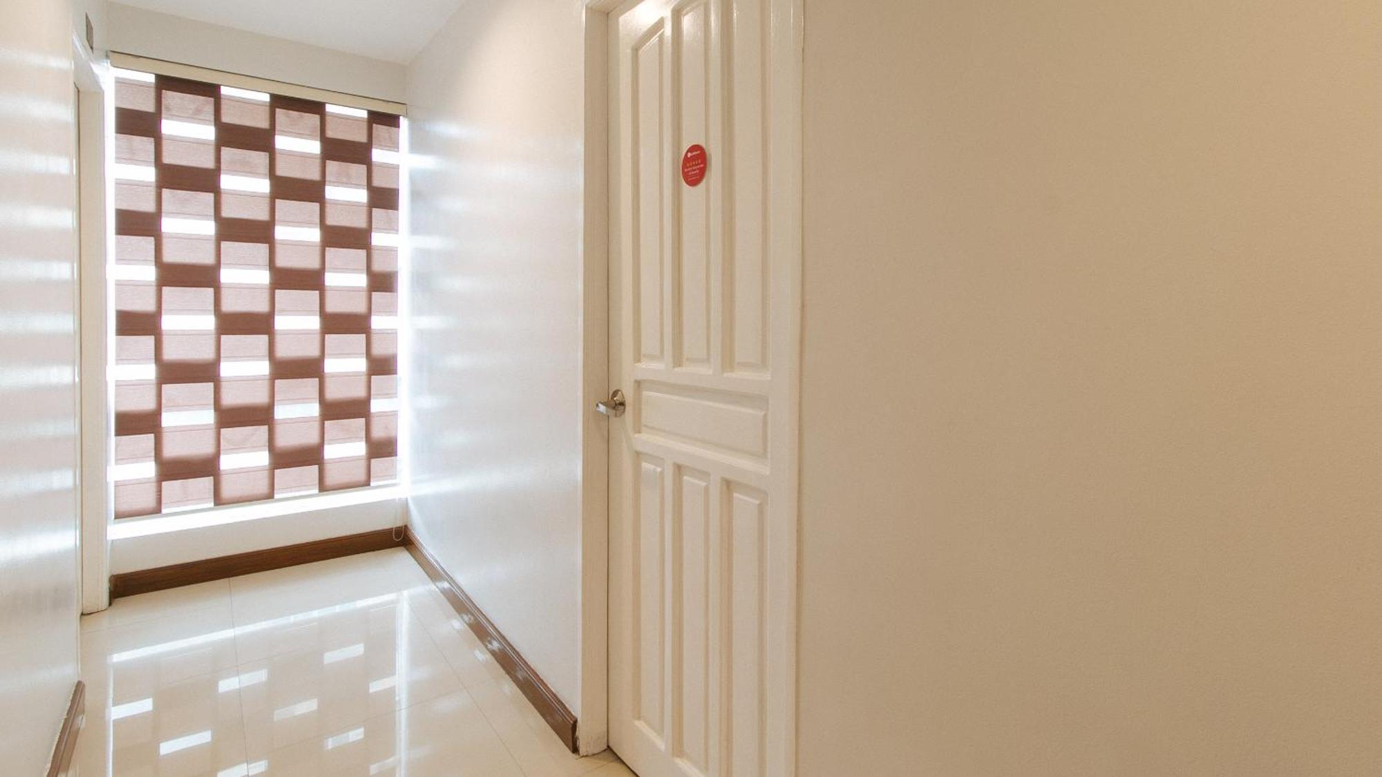 Reddoorz Near Bambang Station Hotel Manila Exterior photo